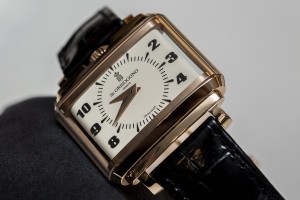 Replica-de-Grisogono-New-Retro-Men-Gold