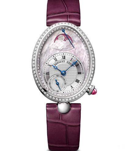 The mother-of-pearl dial looks magic and charming.